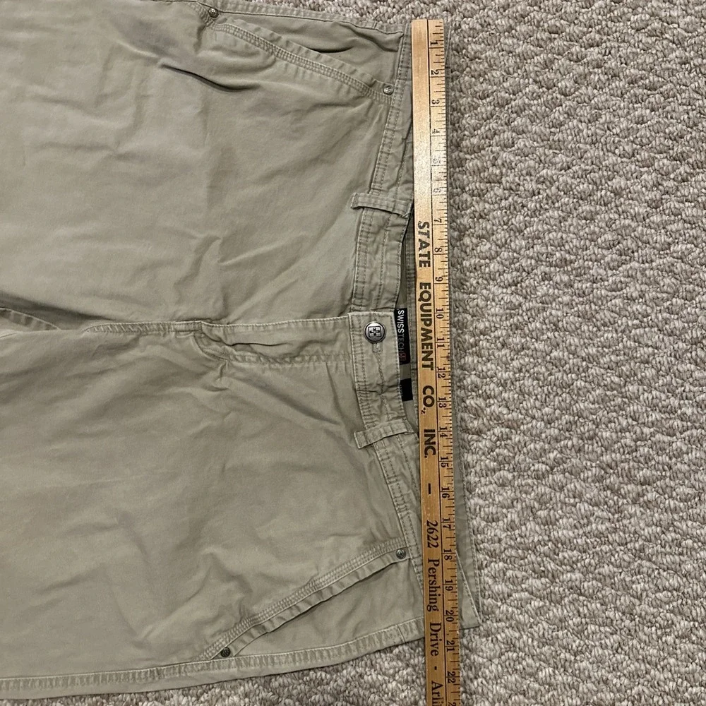 Swiss Tech Men's Sz 40X30 Sand Khaki Travel Hiking Outdoor Fishing Casual Pants